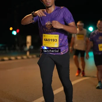 Runner Photo 2762705