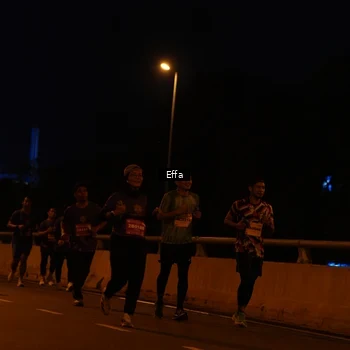 Runner Photo 2762724