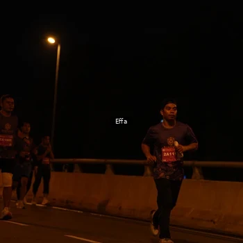 Runner Photo 2762737