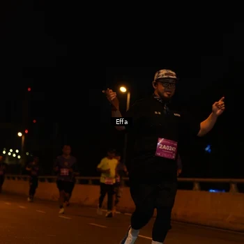 Runner Photo 2762853