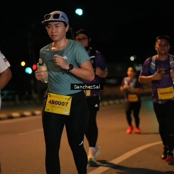 Runner Photo 2762854