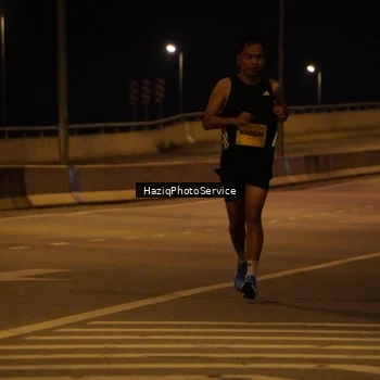 Runner Photo 2762944