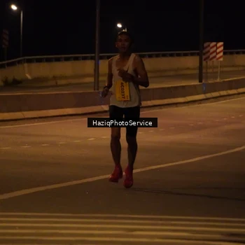 Runner Photo 2763022