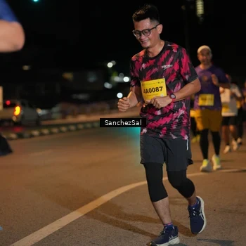 Runner Photo 2763155