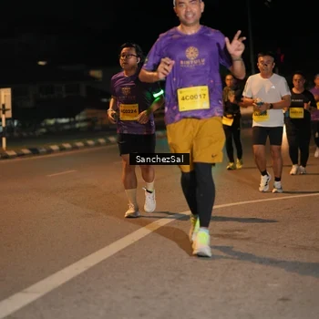 Runner Photo 2763197