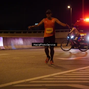 Runner Photo 2764117
