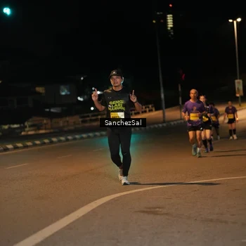 Runner Photo 2764471