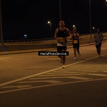 Runner Photo 2764842