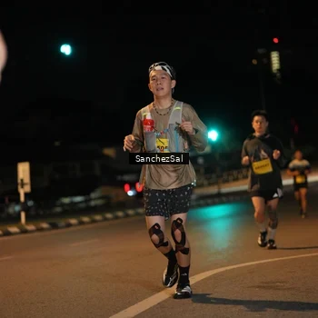 Runner Photo 2765124