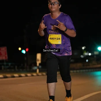 Runner Photo 2765193