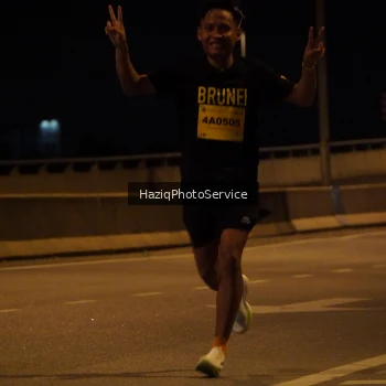 Runner Photo 2765374