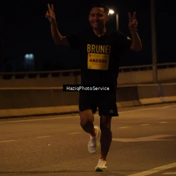 Runner Photo 2765402