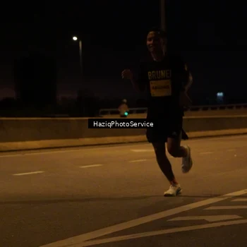 Runner Photo 2765412