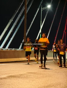 Runner Photo 2765614