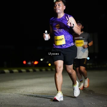 Runner Photo 2765949