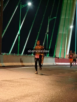 Runner Photo 2766157