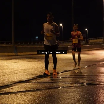 Runner Photo 2768005