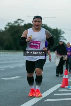 Runner Photo 2768124