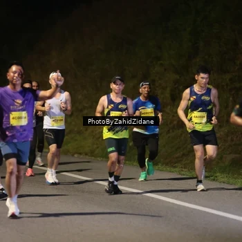Runner Photo 2768411