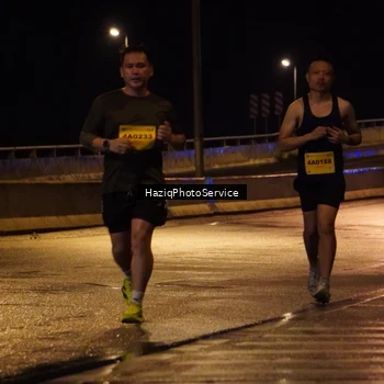 Runner Photo 2768496