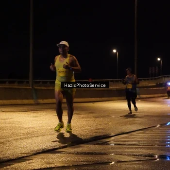 Runner Photo 2768975