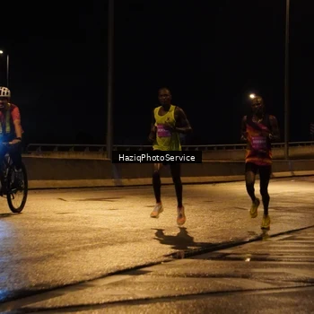 Runner Photo 2770105