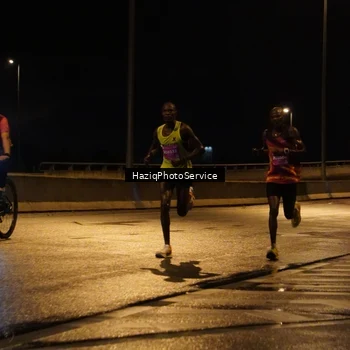 Runner Photo 2770120