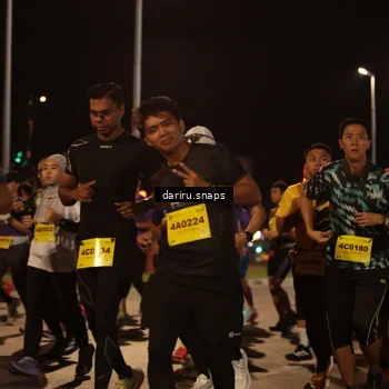 Runner Photo 2770194