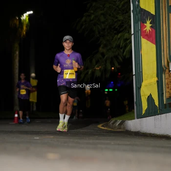 Runner Photo 2770532
