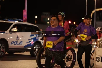 Runner Photo 2771000