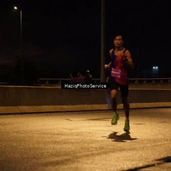Runner Photo 2771003
