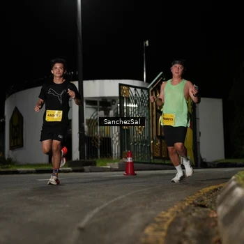 Runner Photo 2771091