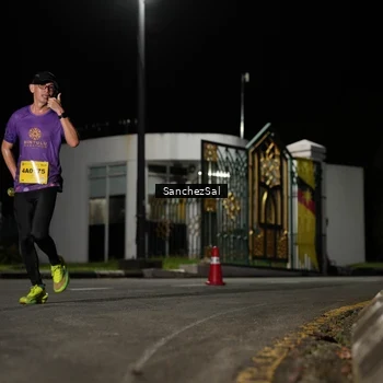 Runner Photo 2771123
