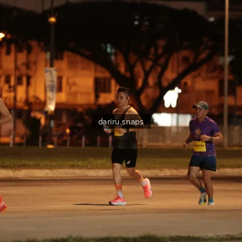 Runner Photo 2771128