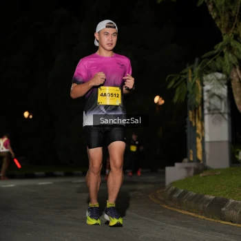 Runner Photo 2771295
