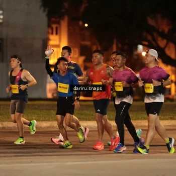 Runner Photo 2771324
