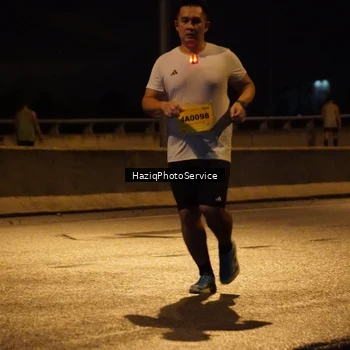 Runner Photo 2771343