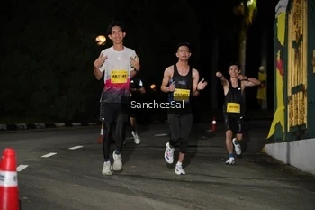 Runner Photo 2771467