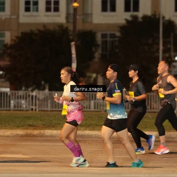 Runner Photo 2771593