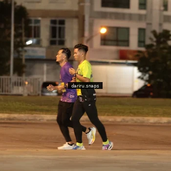 Runner Photo 2771611