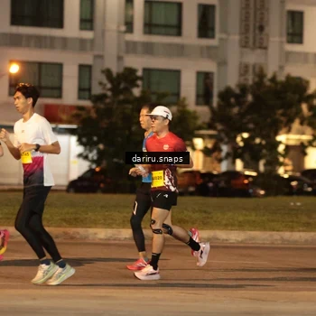 Runner Photo 2771646
