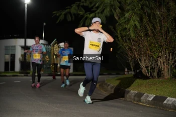 Runner Photo 2771679