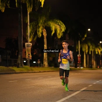 Runner Photo 2771887