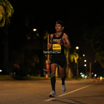 Runner Photo 2771994