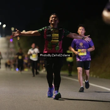 Runner Photo 2772003