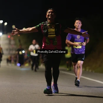 Runner Photo 2772012