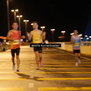 Runner Photo 2772020