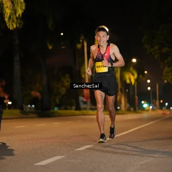 Runner Photo 2772025