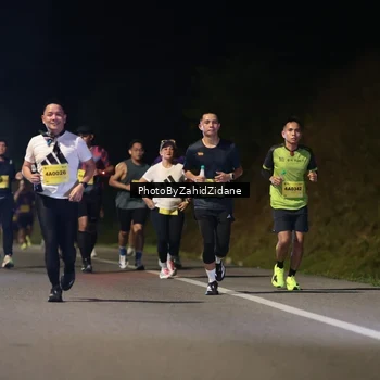 Runner Photo 2772079