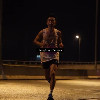 Runner Photo 2772342